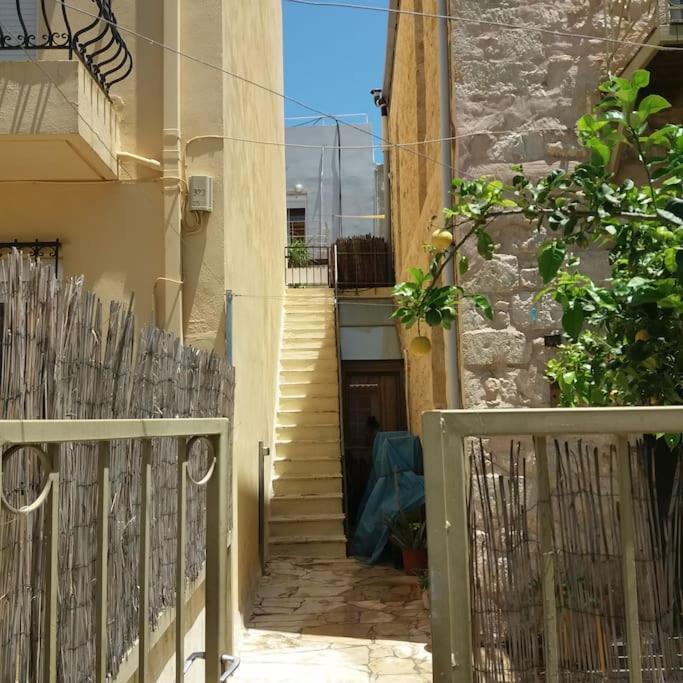 Stone House With Loft In Historical Centre Appartement *