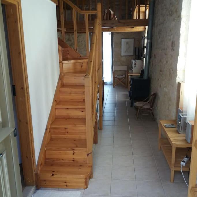 Stone House With Loft In Historical Centre Héraklion